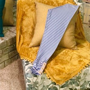 Matilda Jane leggings size 10.